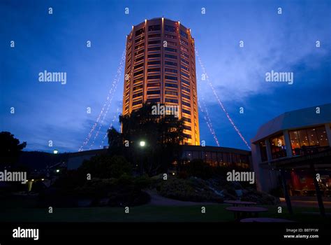 wrest point hotel hobart tower.